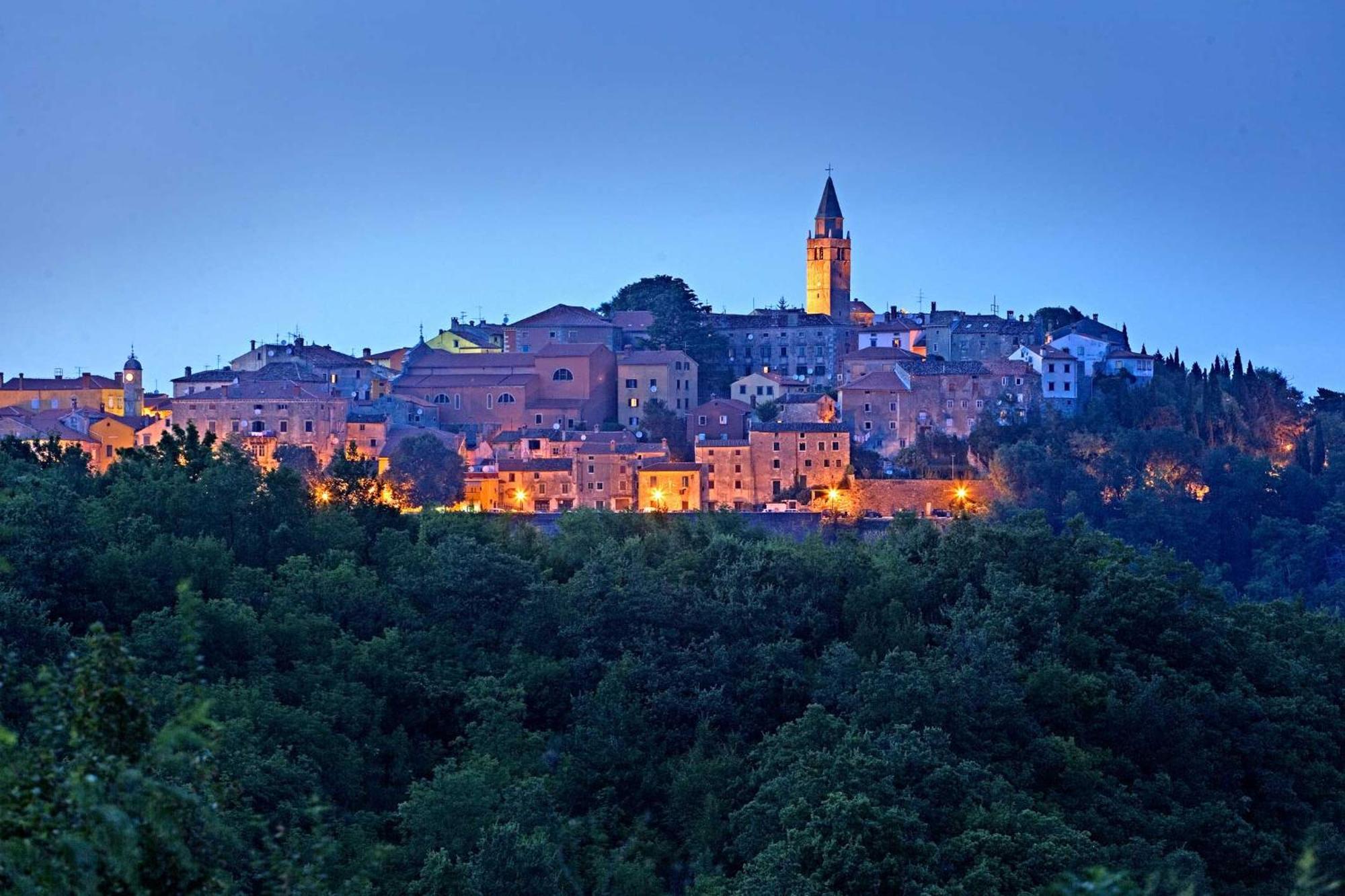 Mirakul Residence In A Cute Historic Town Labin  Exterior photo